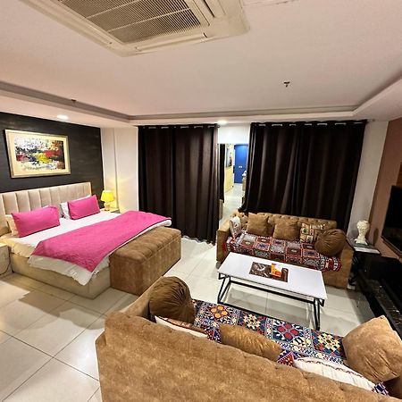 לאהור Sunset Luxury Gold Crest Mall Residency מראה חיצוני תמונה